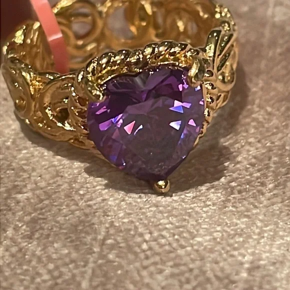 Purple HEART CZ Diamond RING NWTS - Picture 5 of 7